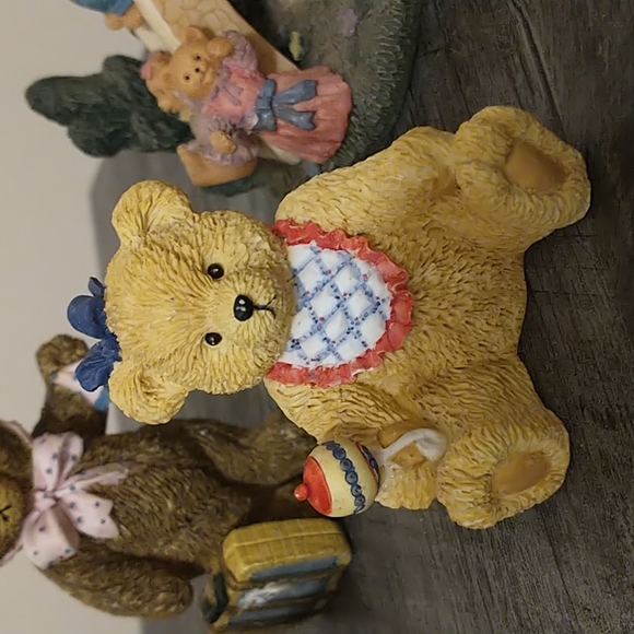6 Piece Bear Figurine Lot! - Picture 4 of 10